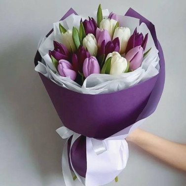 Ramo de 15 tulipanes de colores