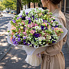 Strauß mit 51 Eustoma