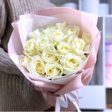 15 Weiße Rosen