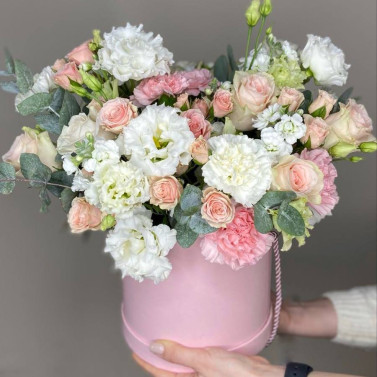 Букет у коробці «Квіткова гармонія»