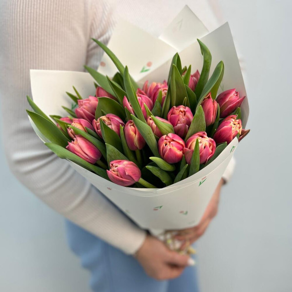 Bouquet of 19 Tulips