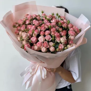 Букет кустовых роз - 21 шт