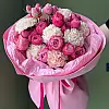 Ramo rosa mixto de rosas ramificadas y claveles