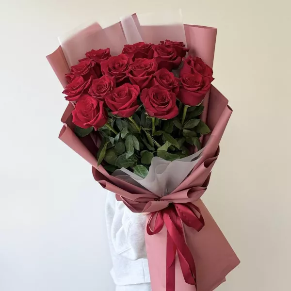 Полум’я серця — 15 червоних троянд