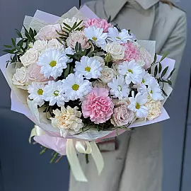 Ramo de flores mixtas "Ligereza"