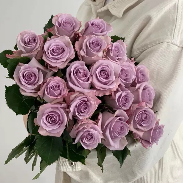 Бузкове чарівництво — 21 троянд у букеті