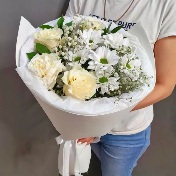 Світлий мікс букет