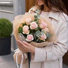 Strauß aus 7 rosa Rosen