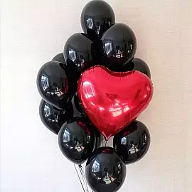 Composición de globos “Amor en negro”