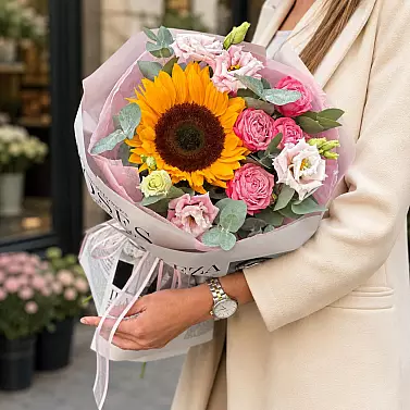 “Melody of the Sun” Bouquet