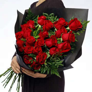 Trauerstrauß aus Rosen, 80 cm