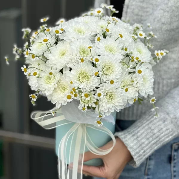 Букет в коробке «Полевой букет»