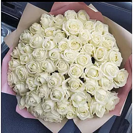 Ramo de 51 rosas blancas « Sinfonía de ternura »