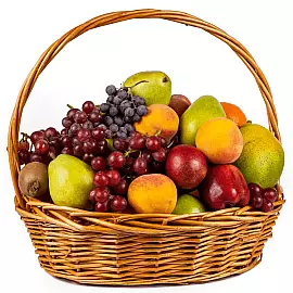 Cesta de frutas variadas